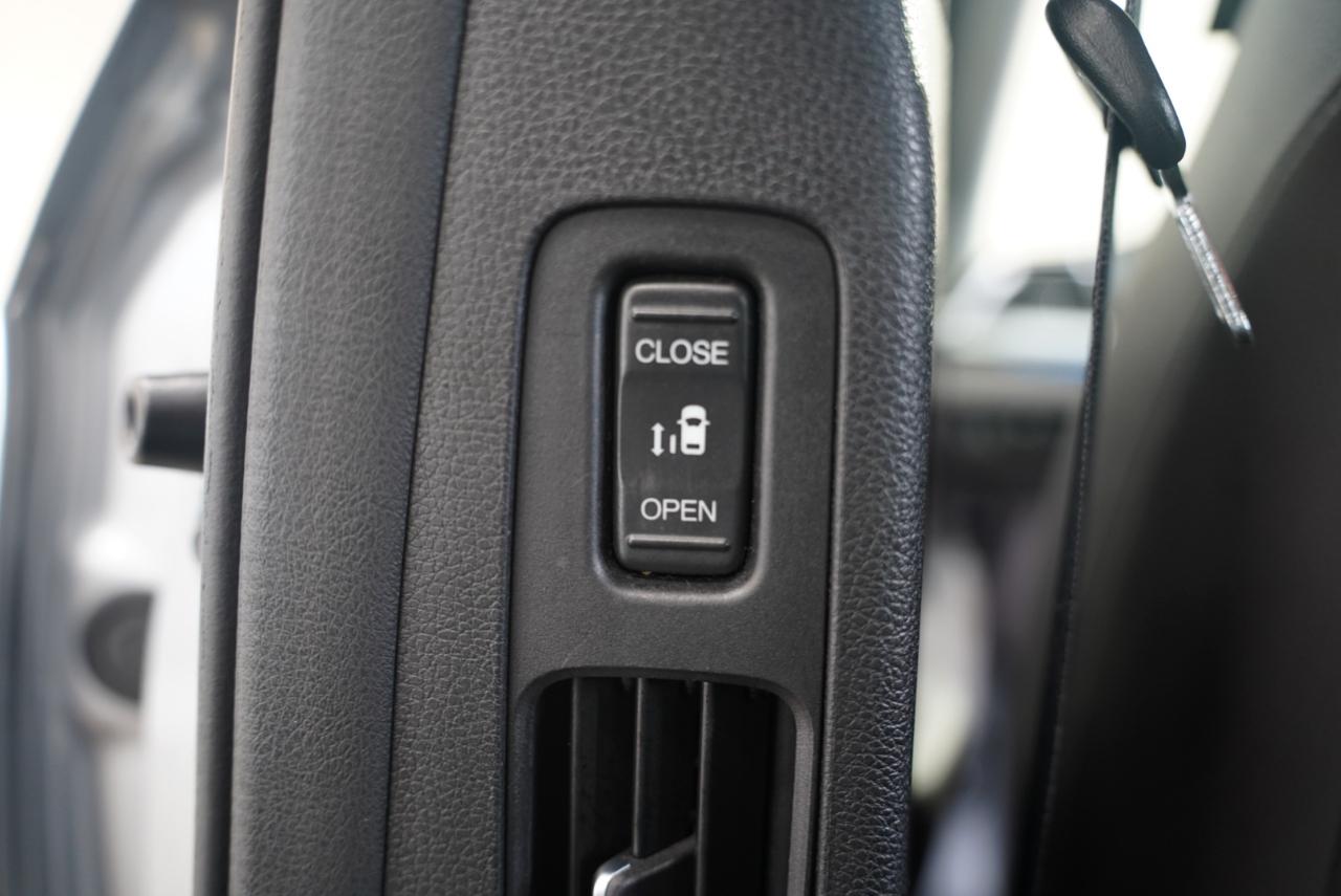 Honda Odyssey Touring Auto 2021