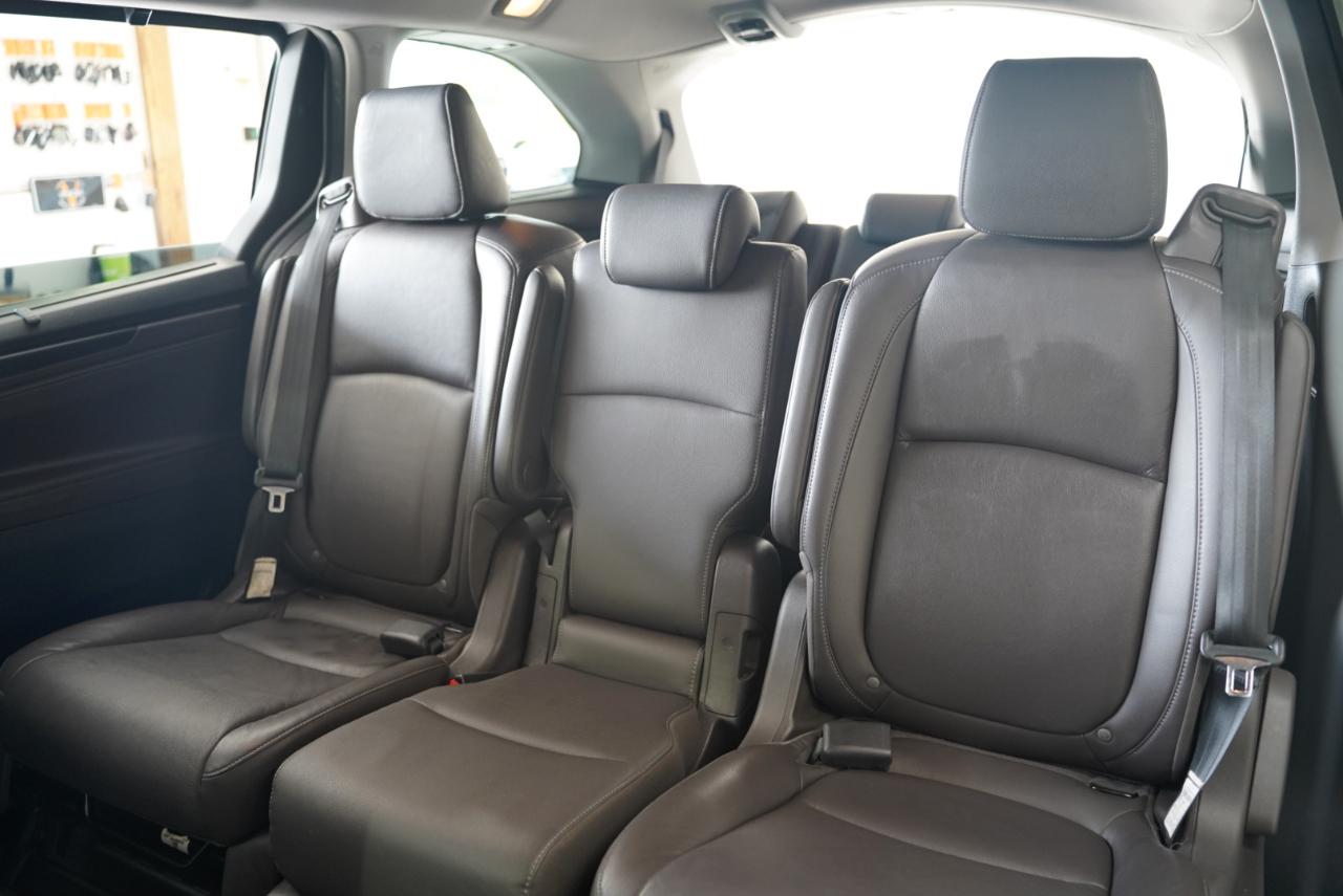 Honda Odyssey Touring Auto 2021
