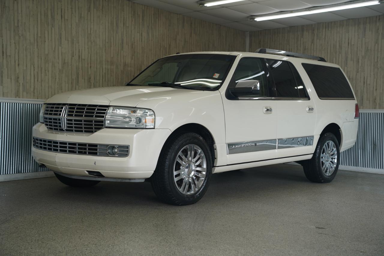 Lincoln Navigator L 2WD 4dr 2007