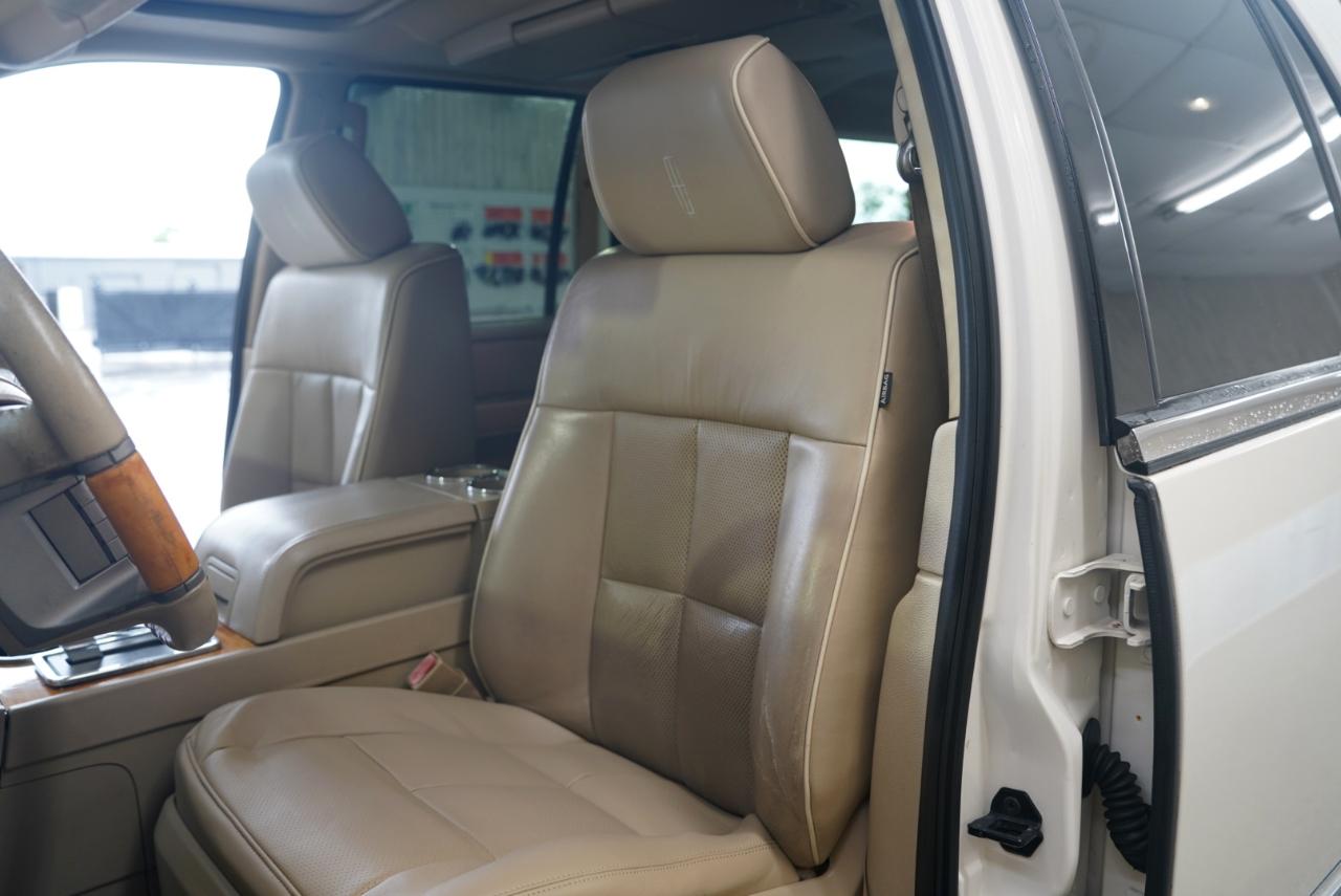 Lincoln Navigator L 2WD 4dr 2007