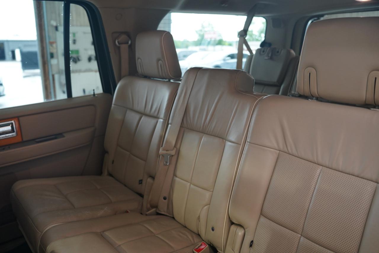 Lincoln Navigator L 2WD 4dr 2007