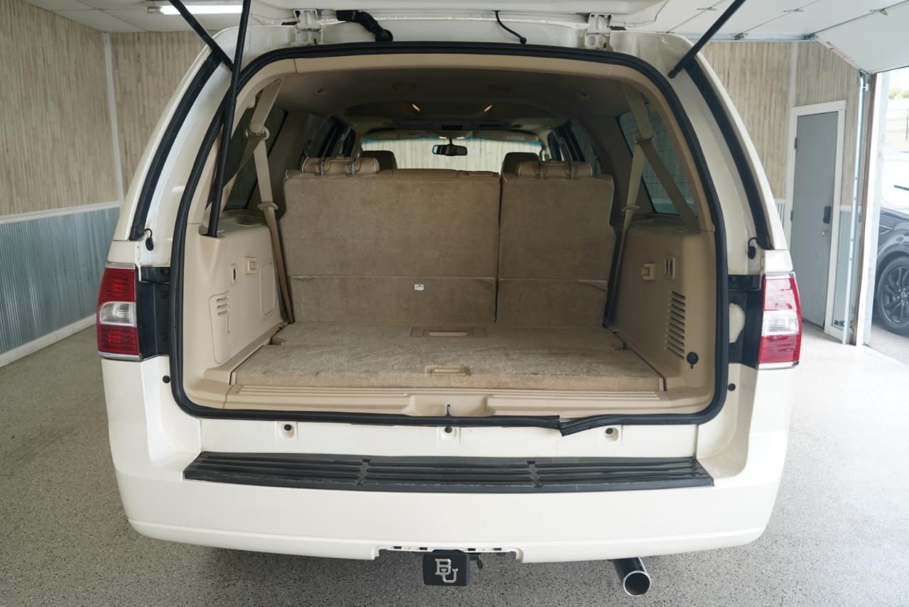Lincoln Navigator L 2WD 4dr 2007