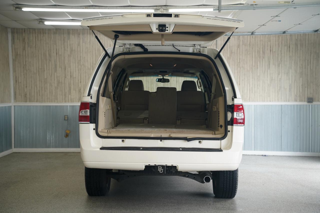 Lincoln Navigator L 2WD 4dr 2007