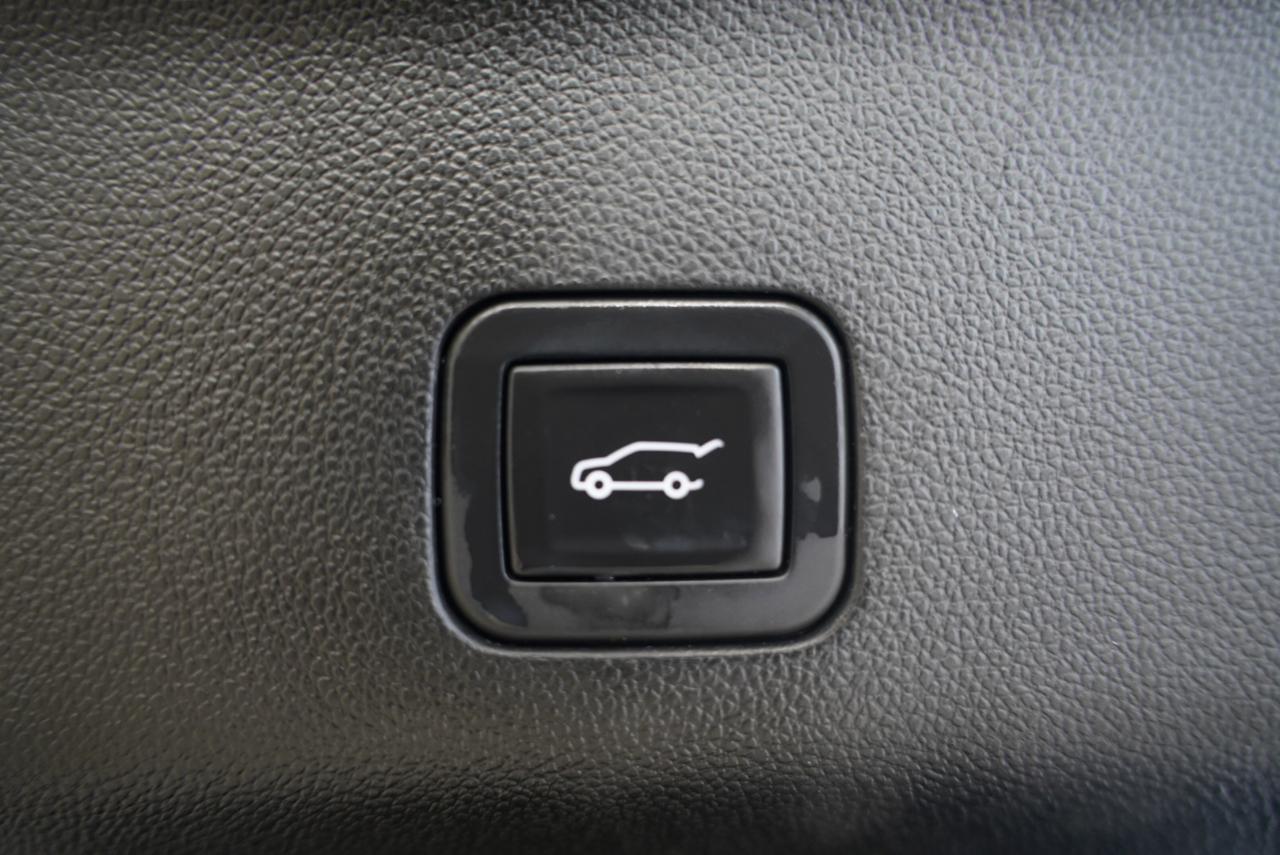 GMC Yukon 4WD 4dr Denali 2024