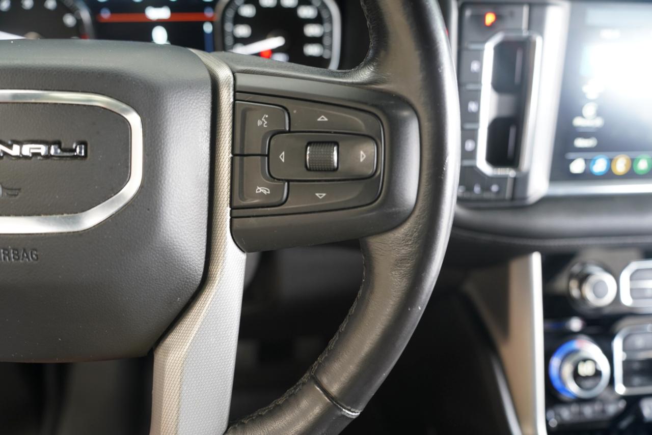 GMC Yukon XL 4WD 4dr Denali 2021