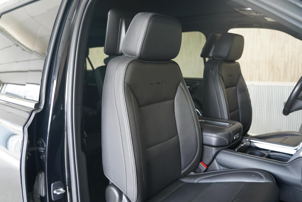 GMC Yukon XL 4WD 4dr Denali 2021