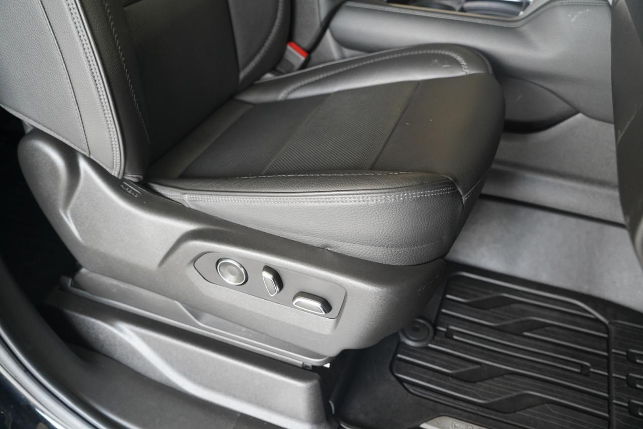 GMC Yukon XL 4WD 4dr Denali 2021