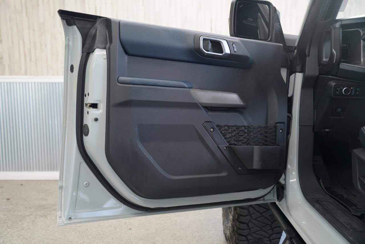 Ford Bronco First Edition 4 Door Advanced 4x4 2021