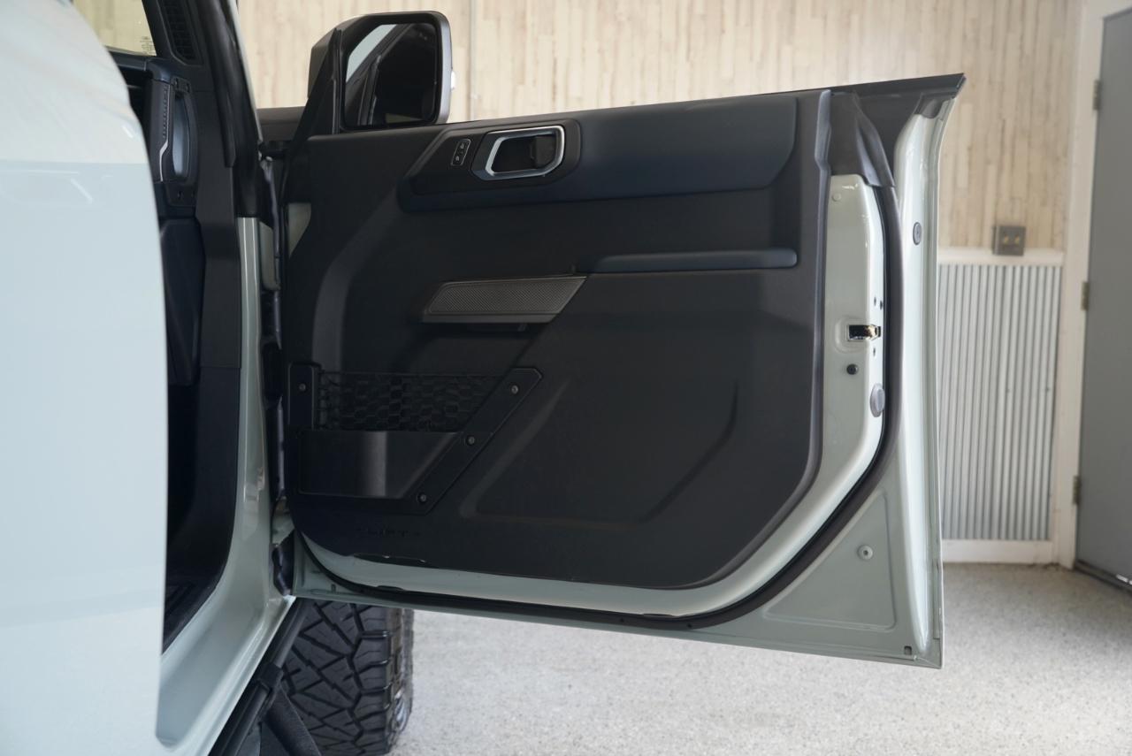 Ford Bronco First Edition 4 Door Advanced 4x4 2021