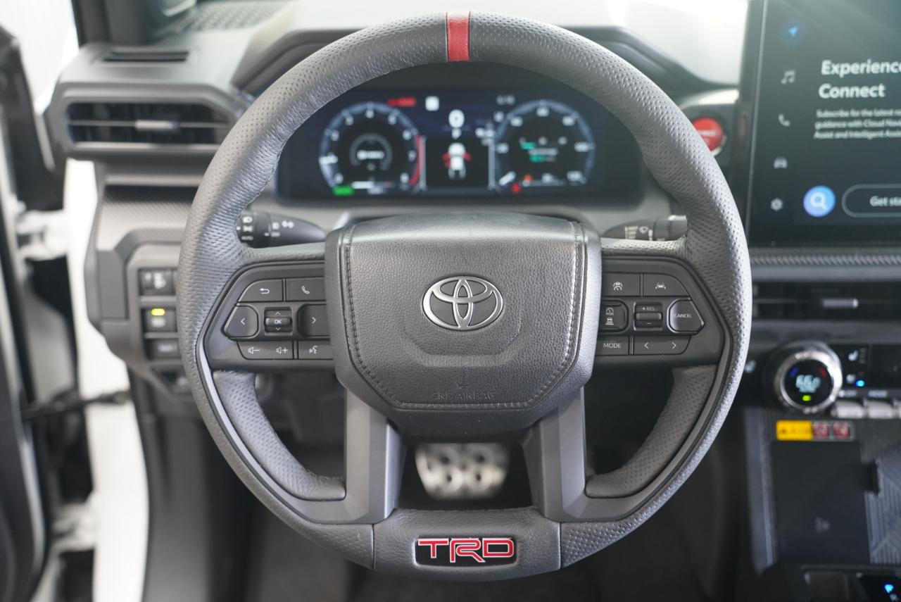 Toyota Tacoma 4WD  2024
