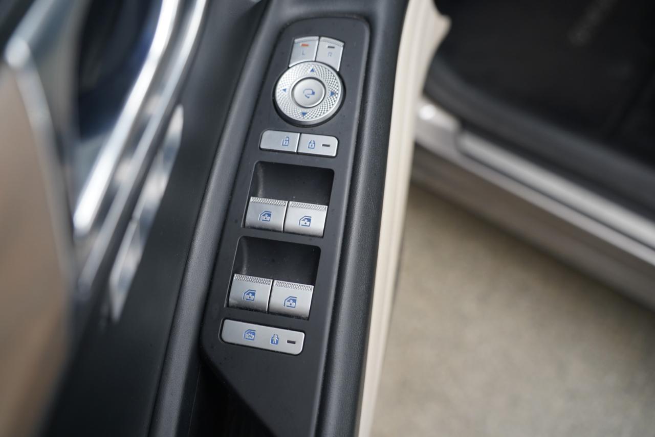 Genesis GV80  2021