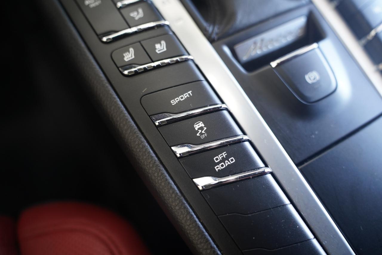 Porsche Macan AWD 2020