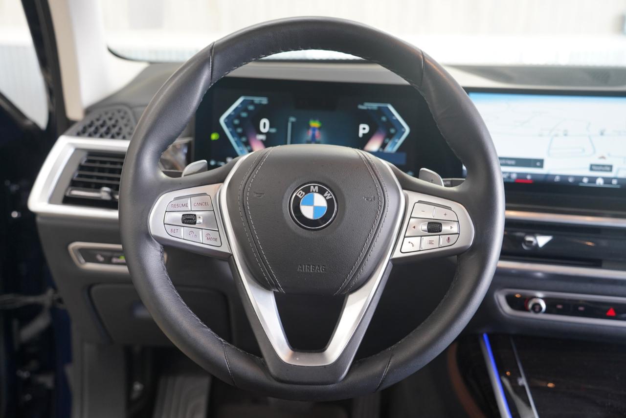 BMW X7 xDrive40i Sports Activity Vehicle 2024