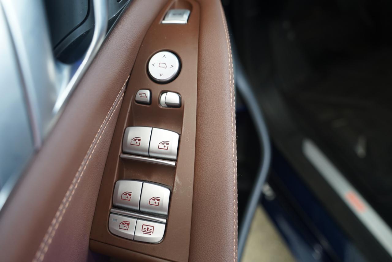 BMW X7 xDrive40i Sports Activity Vehicle 2024
