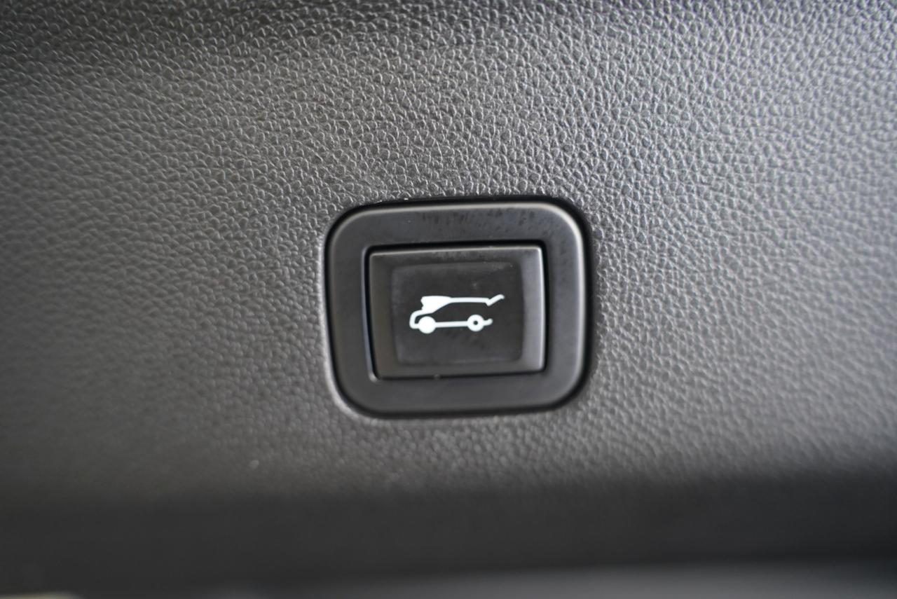 GMC Yukon 4WD 4dr SLT 2021