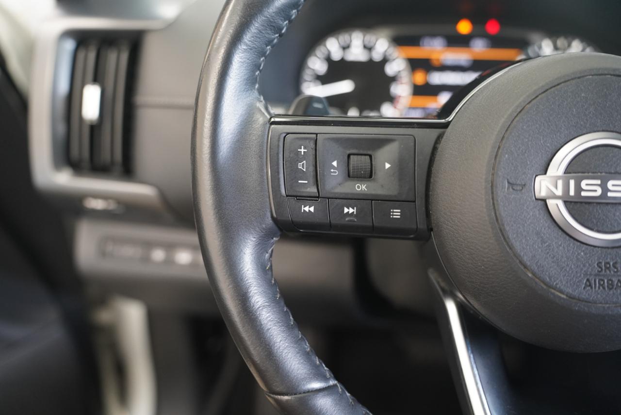 Nissan Pathfinder SL 2WD 2023