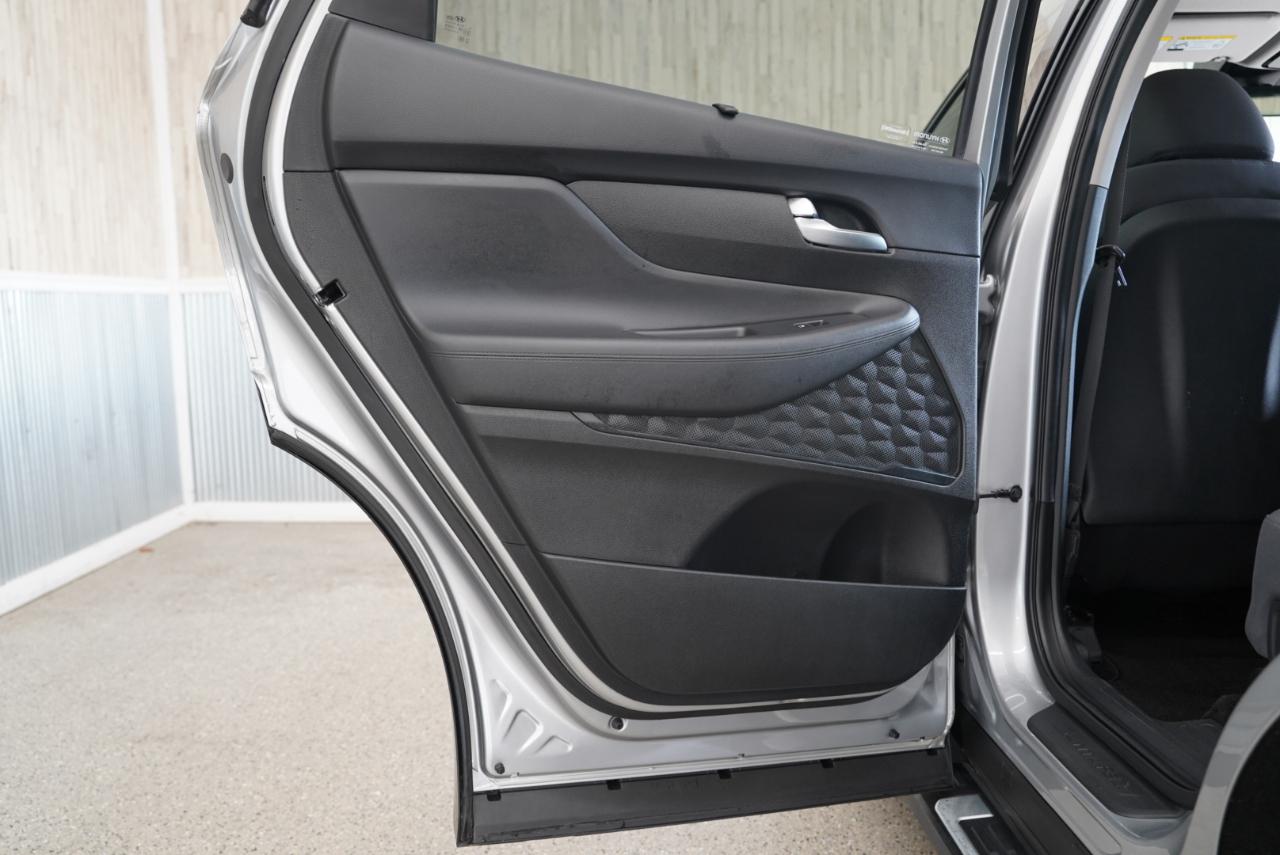 Hyundai Santa Fe XRT FWD 2022