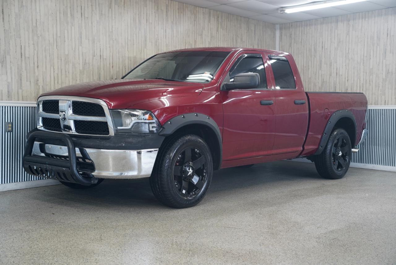 RAM 1500 4WD Quad Cab 140.5" ST 2012