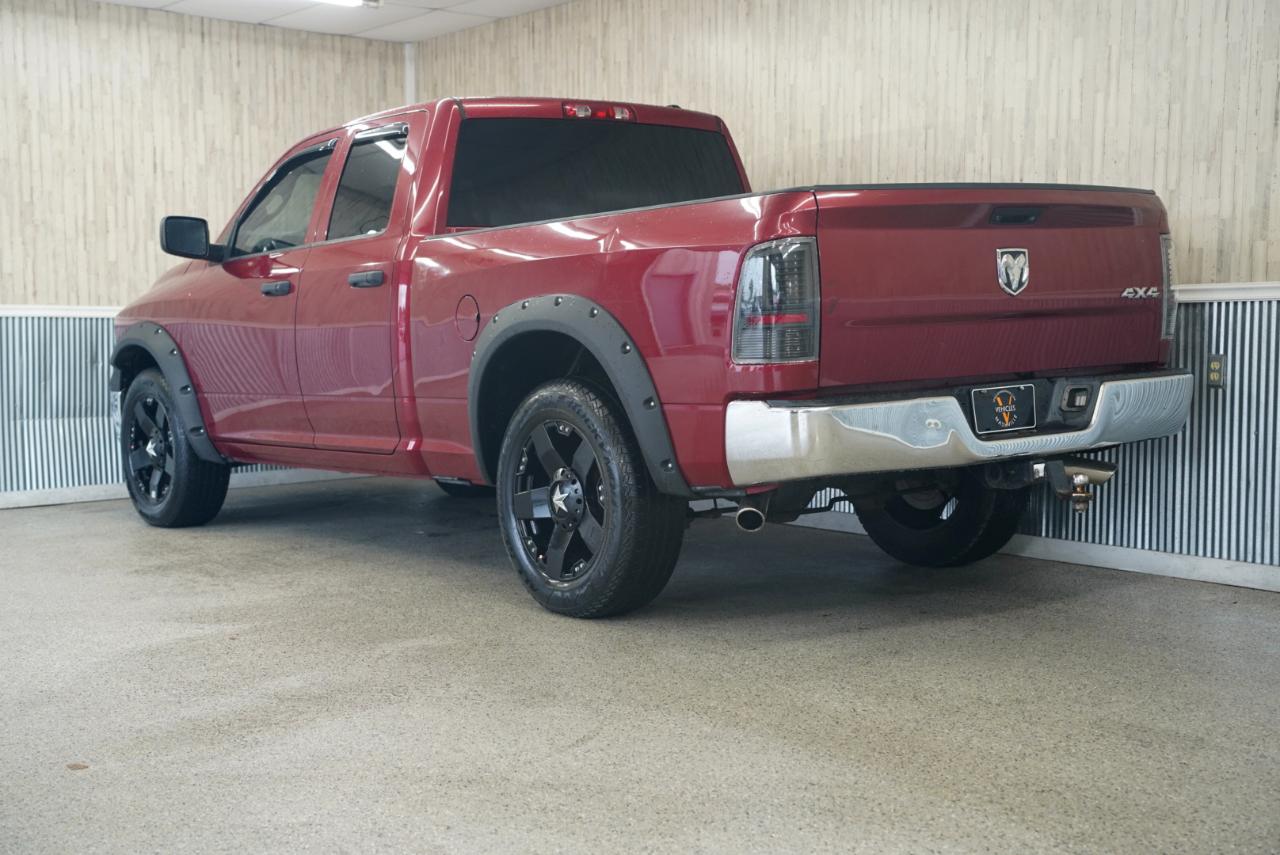 RAM 1500 4WD Quad Cab 140.5" ST 2012