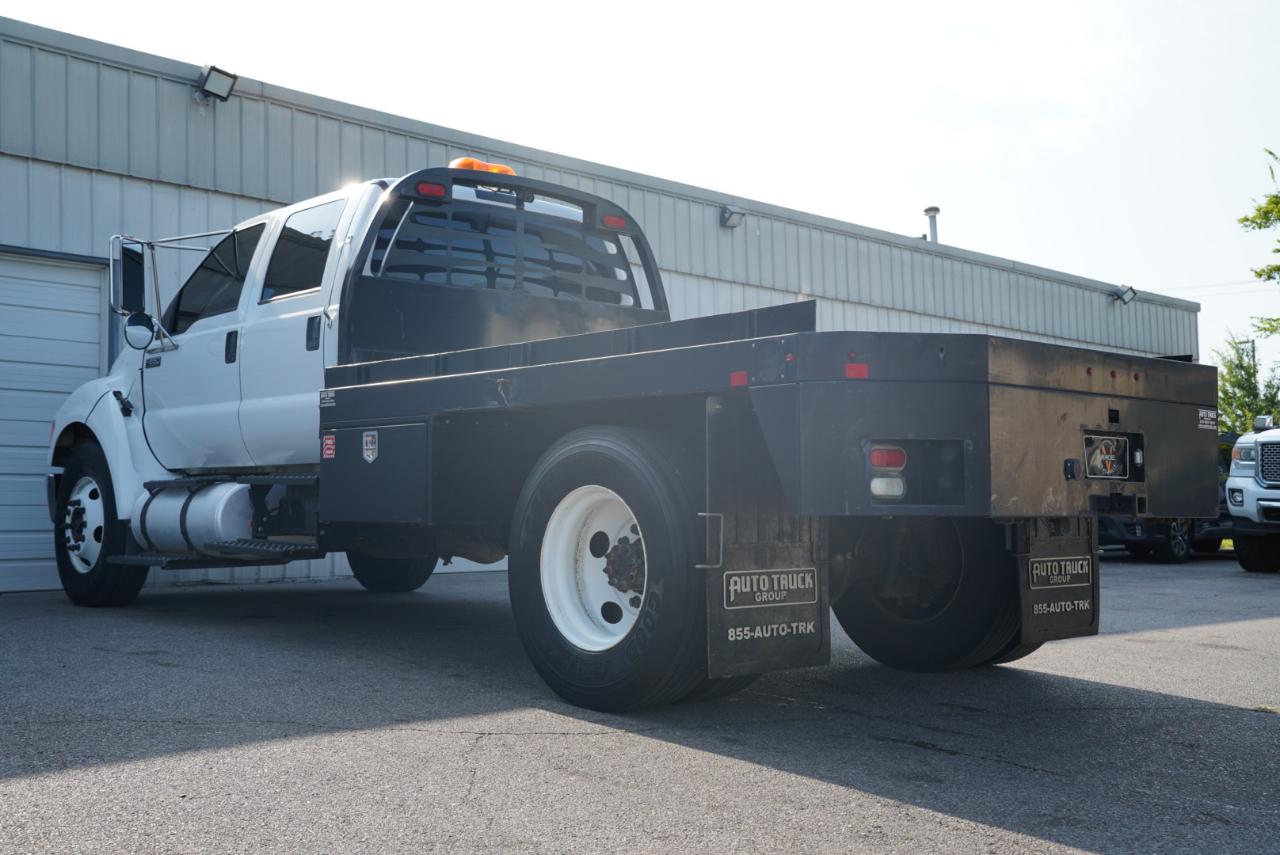 Ford Super Duty F-650 Straight Frame Crew Cab XL 2015
