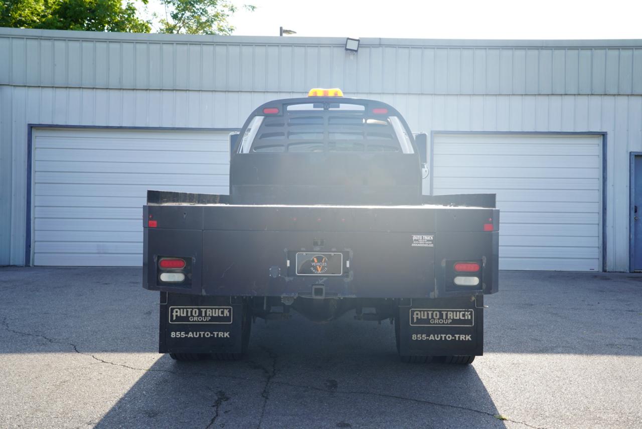 Ford Super Duty F-650 Straight Frame Crew Cab XL 2015