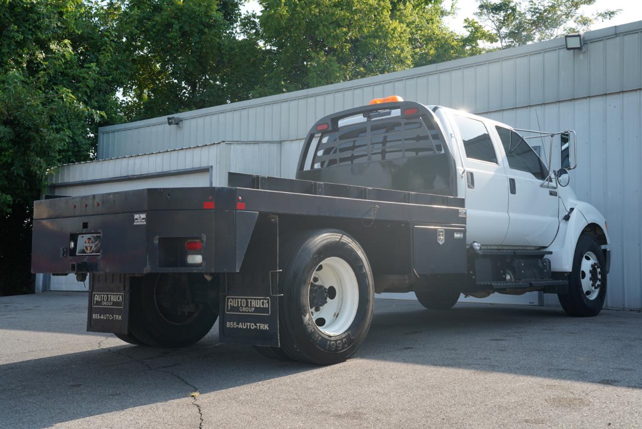 Ford Super Duty F-650 Straight Frame Crew Cab XL 2015