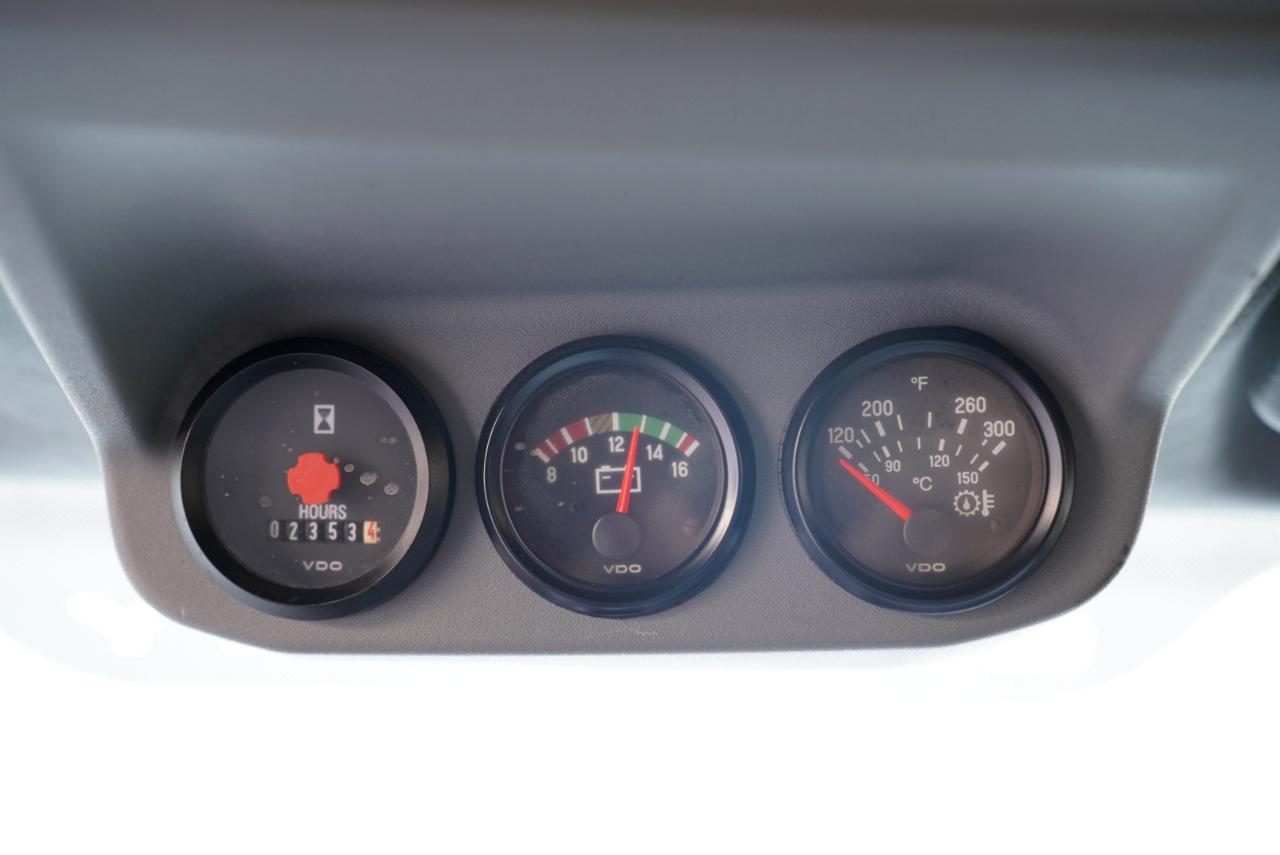 Ford Super Duty F-650 Straight Frame Crew Cab XL 2015