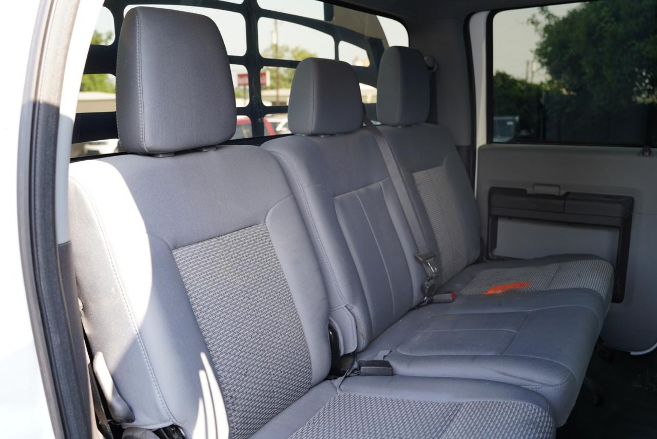 Ford Super Duty F-650 Straight Frame Crew Cab XL 2015