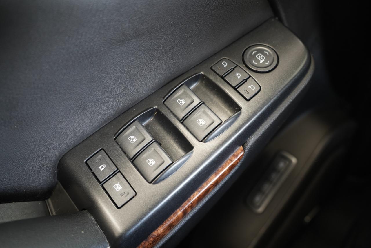 Chevrolet Suburban 4WD 4dr Premier 2020