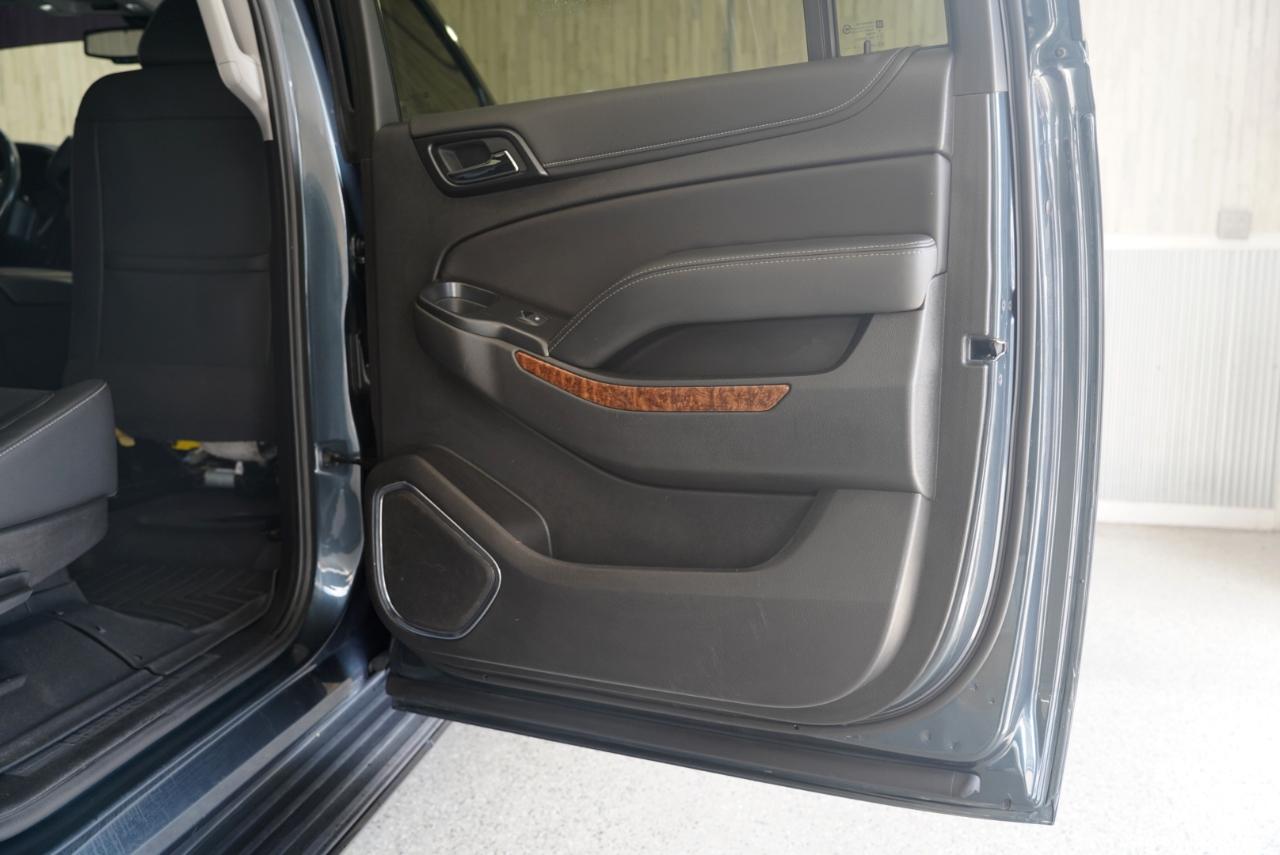 Chevrolet Suburban 4WD 4dr Premier 2020