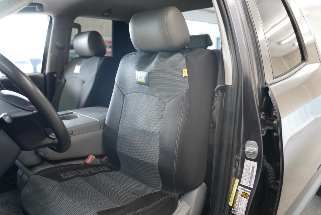Toyota Tundra 4WD Truck  2012
