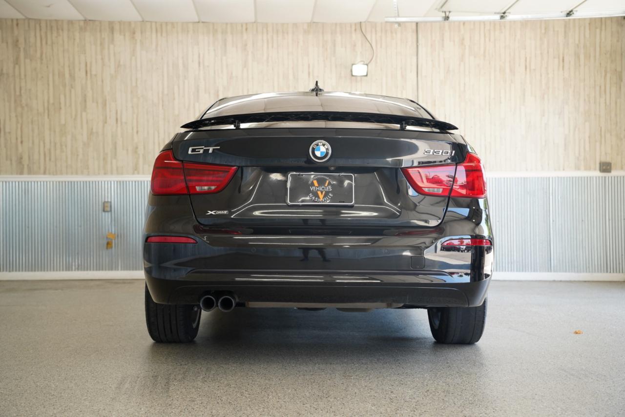 BMW 3 Series 330i xDrive Gran Turismo 2018