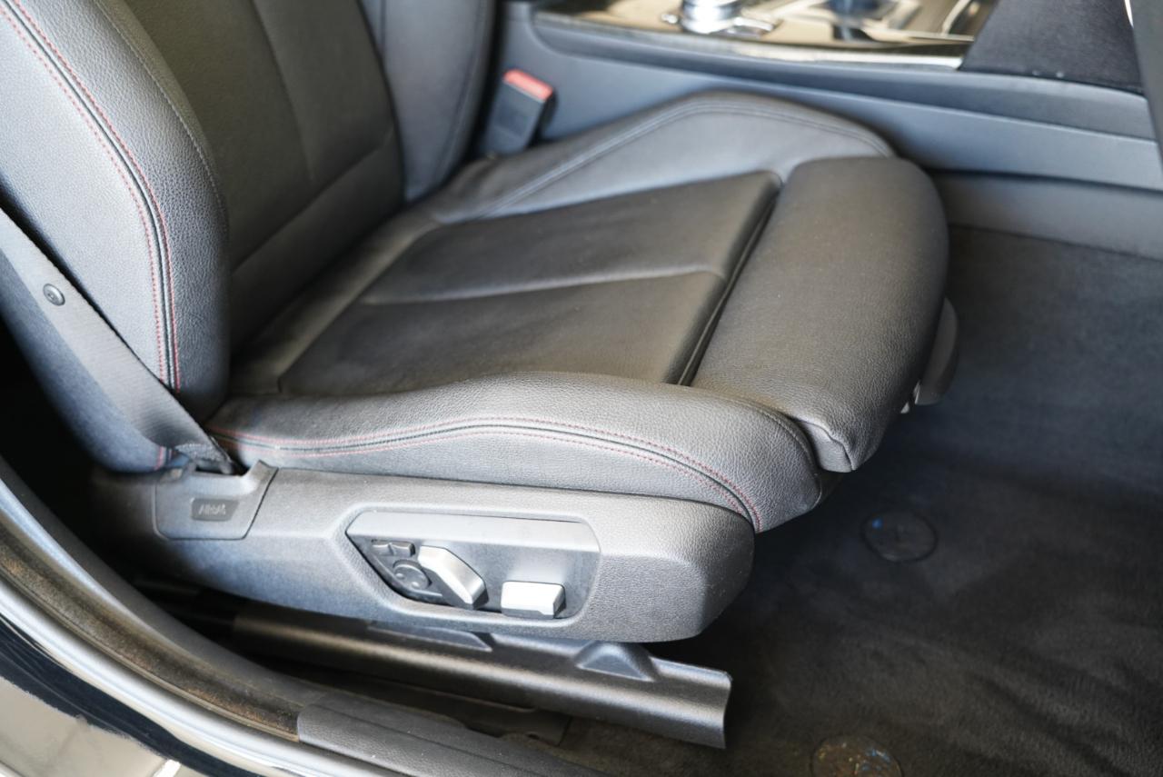 BMW 3 Series 330i xDrive Gran Turismo 2018