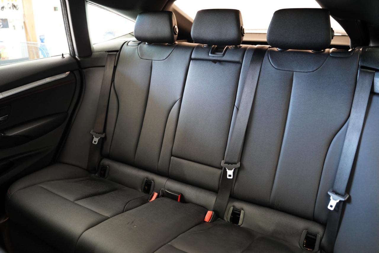 BMW 3 Series 330i xDrive Gran Turismo 2018