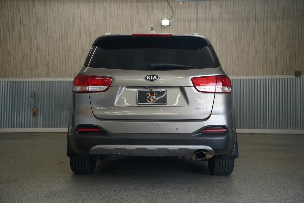 Kia Sorento AWD 4dr 3.3L EX 2016