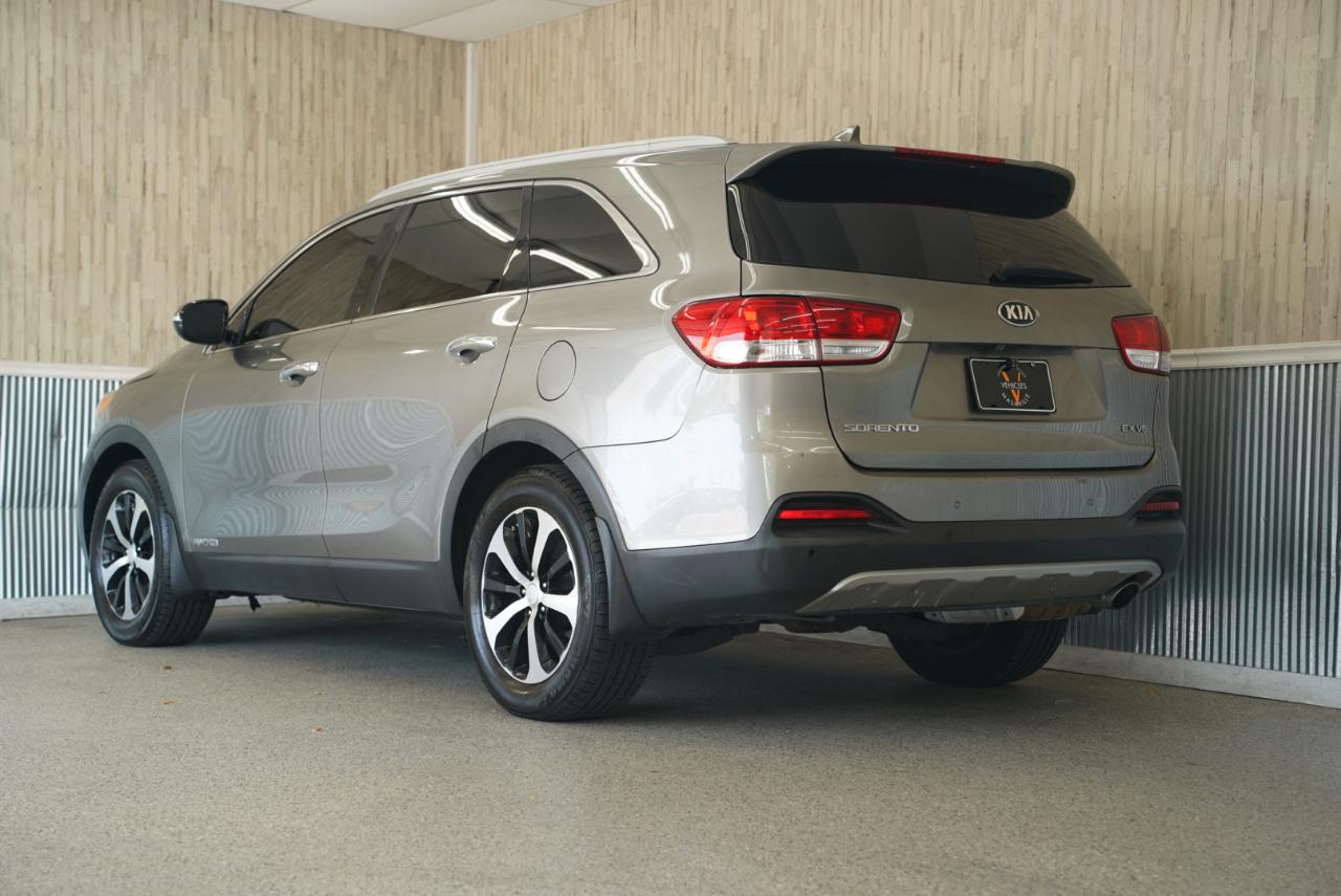 Kia Sorento AWD 4dr 3.3L EX 2016