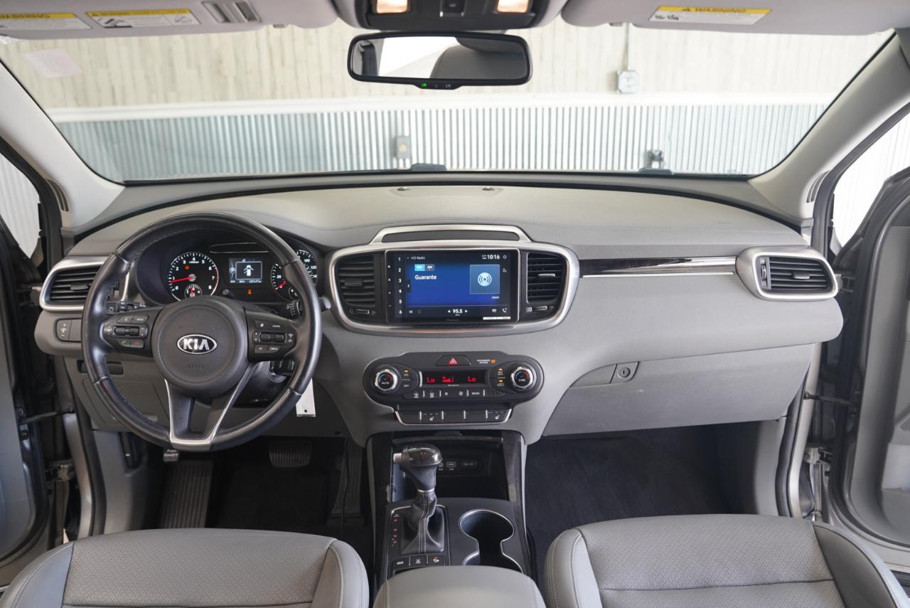 Kia Sorento AWD 4dr 3.3L EX 2016