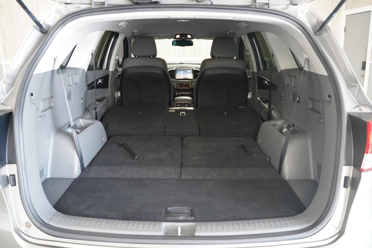 Kia Sorento AWD 4dr 3.3L EX 2016