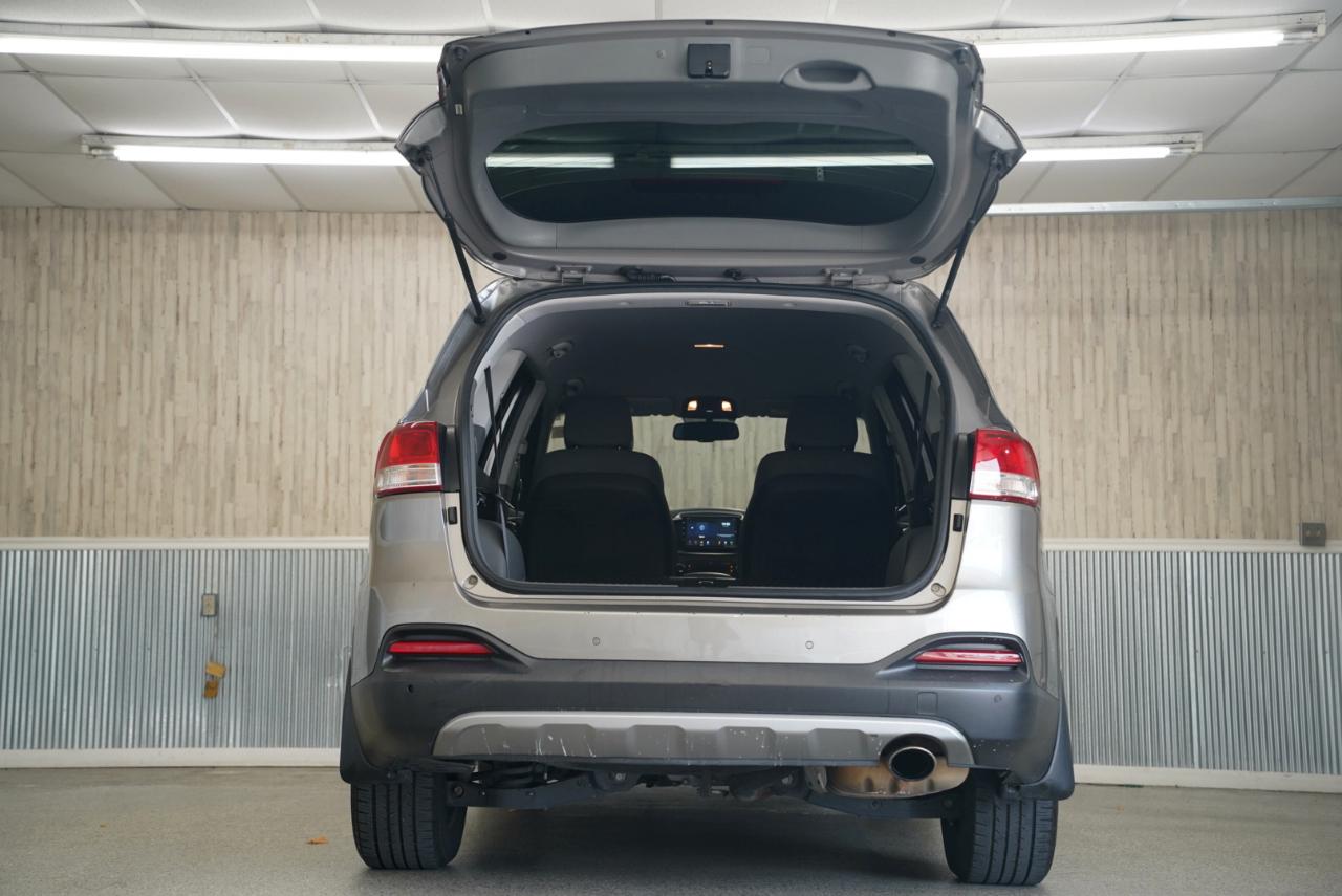 Kia Sorento AWD 4dr 3.3L EX 2016