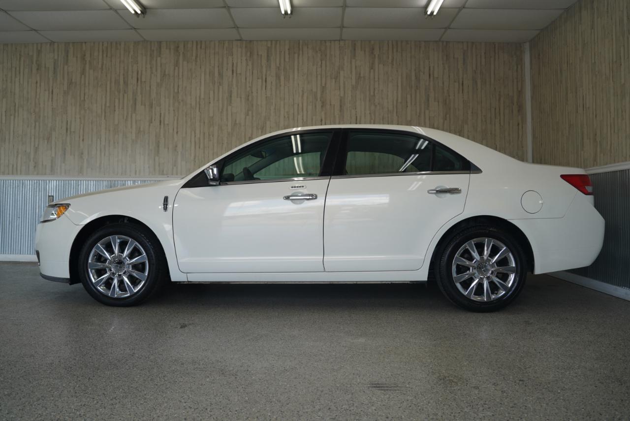 Lincoln MKZ 4dr Sdn FWD 2012