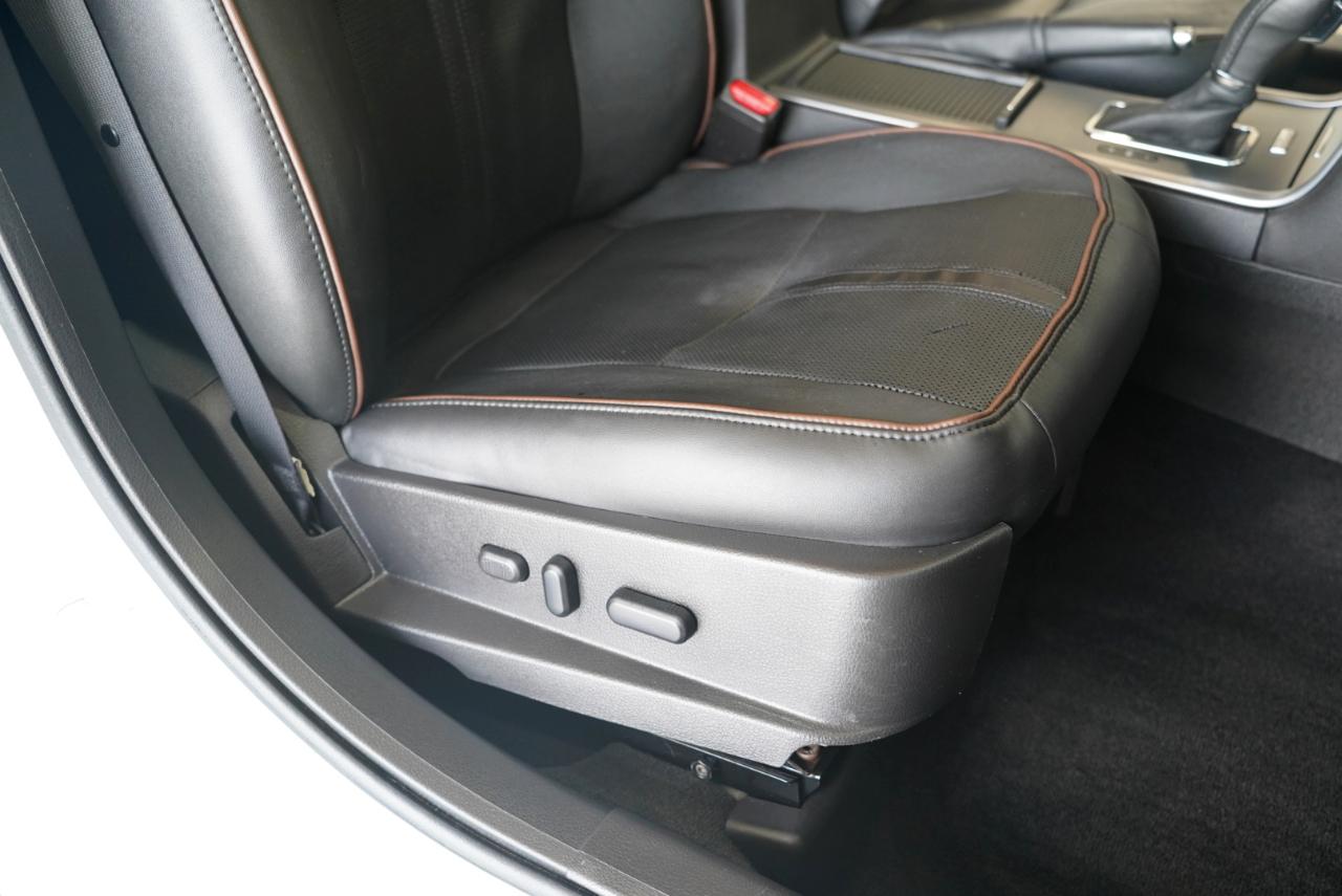 Lincoln MKZ 4dr Sdn FWD 2012