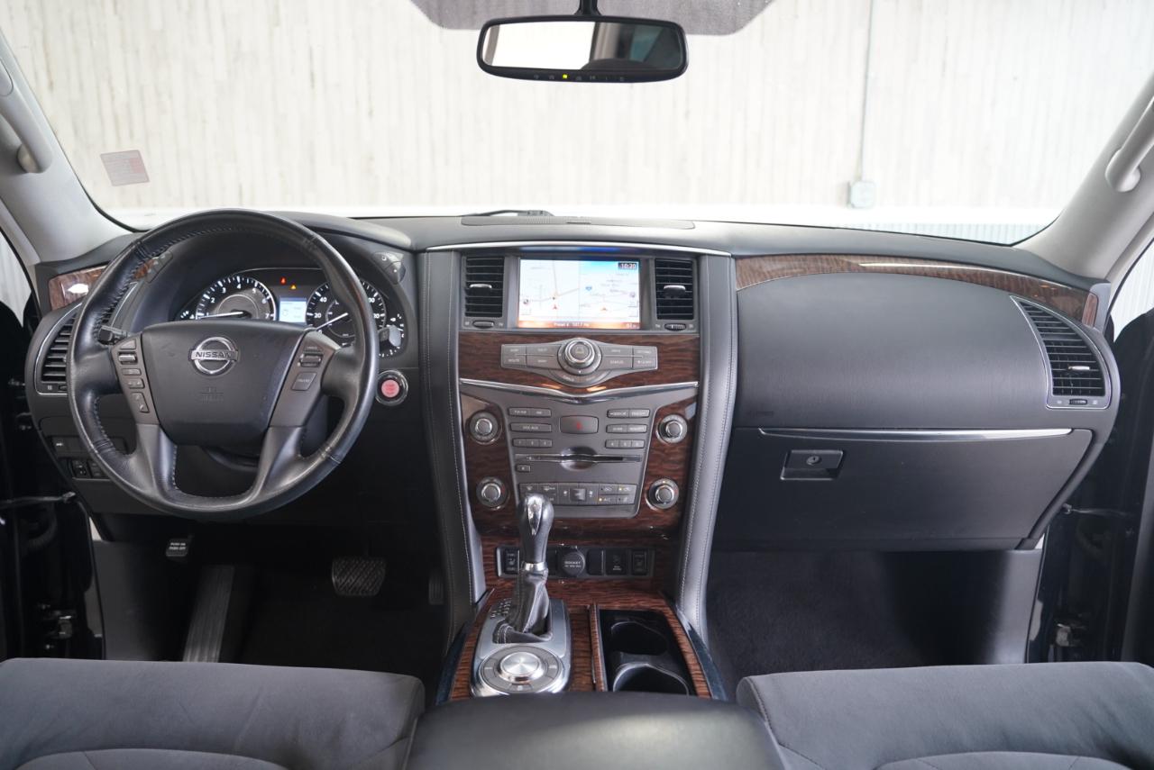 Nissan Armada 4x2 SV 2017