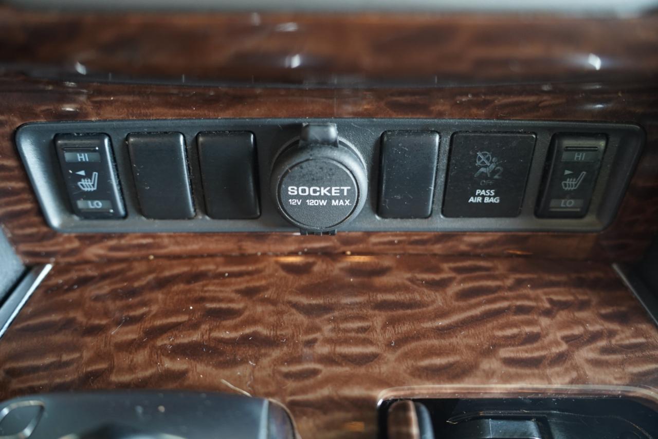 Nissan Armada 4x2 SV 2017