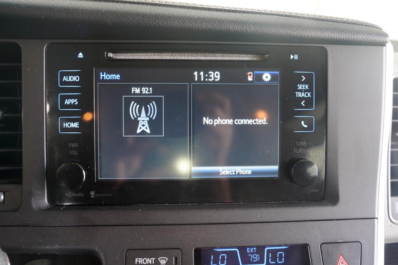 Toyota Sienna XLE 2015