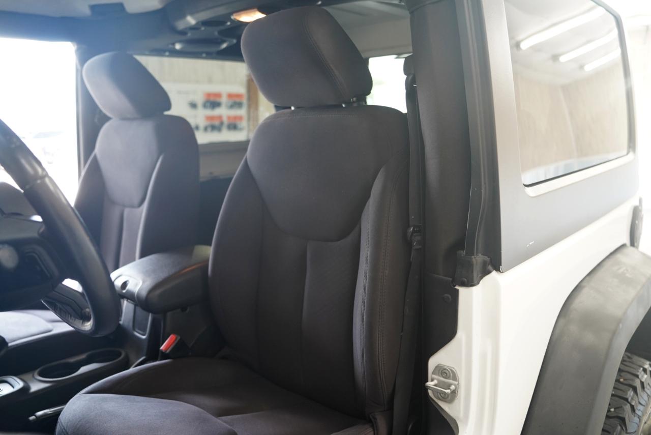 Jeep Wrangler 4WD 2dr Sport 2014