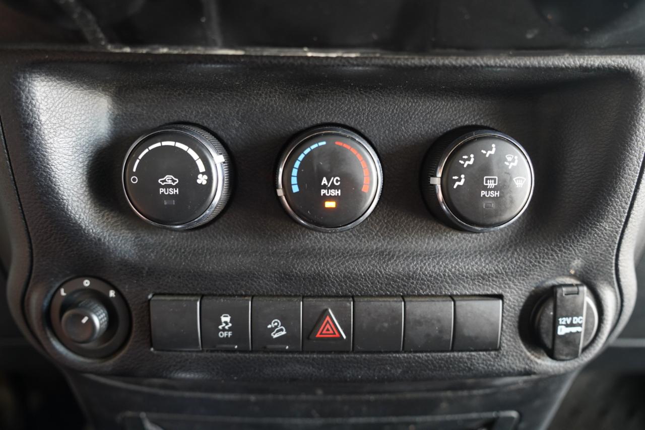 Jeep Wrangler 4WD 2dr Sport 2014