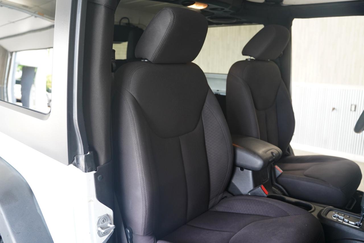 Jeep Wrangler 4WD 2dr Sport 2014