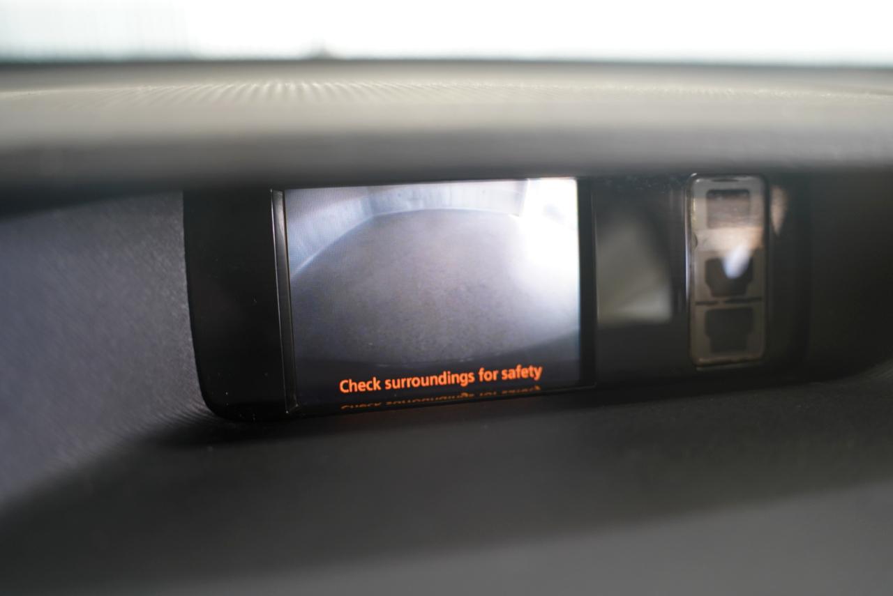 Toyota Sienna  2011