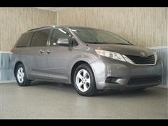 2011 Toyota Sienna 