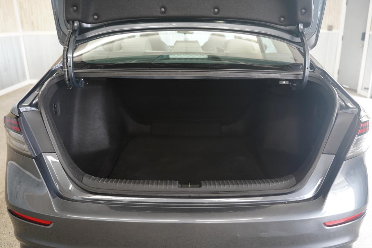 Honda Accord Sedan LX CVT 2023
